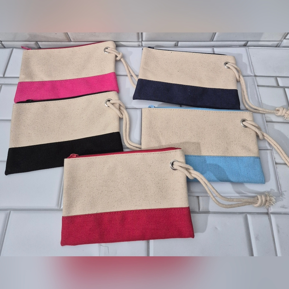 Msc Mainstreet Collection Ladies Lot Of 5 Small White Cotton Canvas Pouches Clut